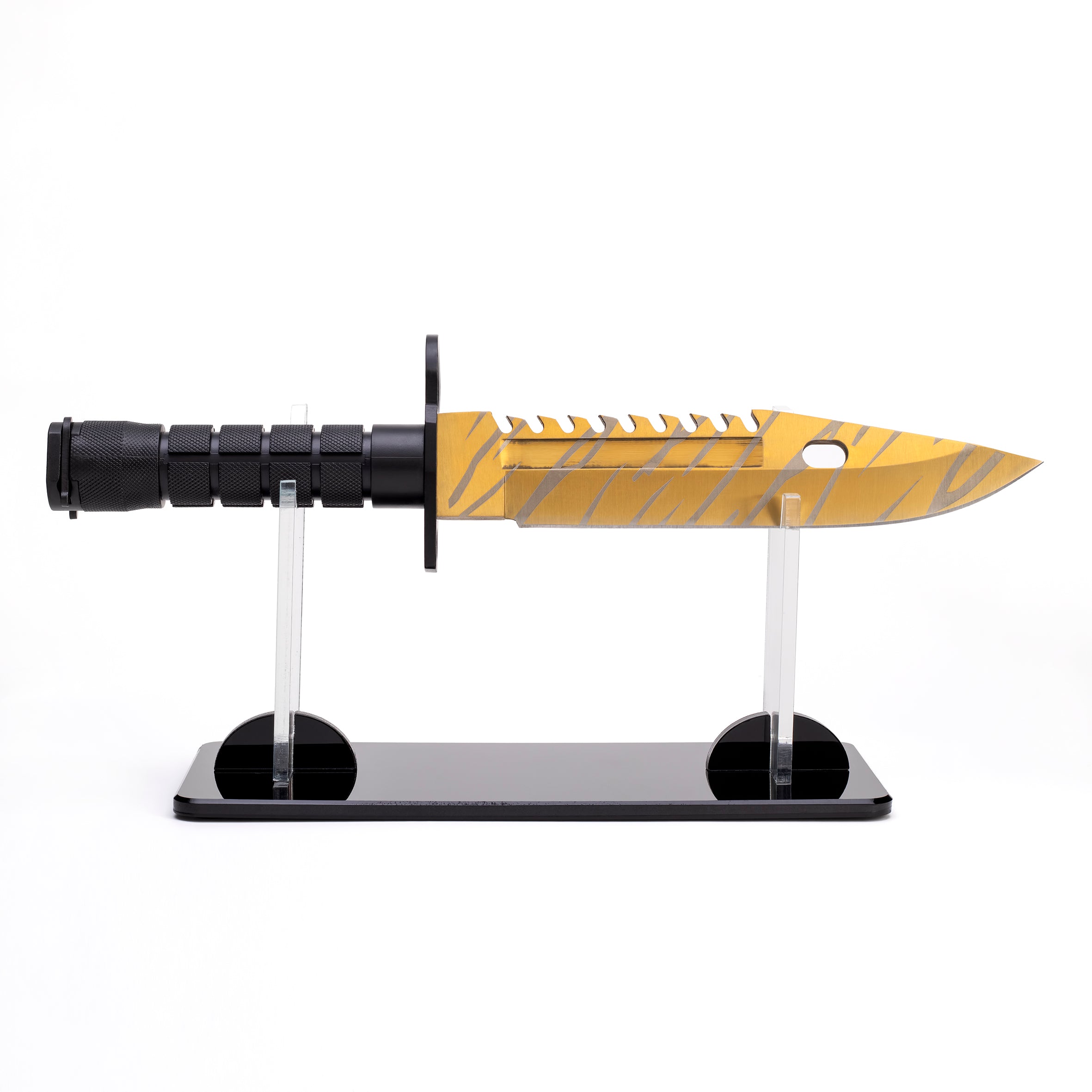 M9 Bayonet Tiger Tooth